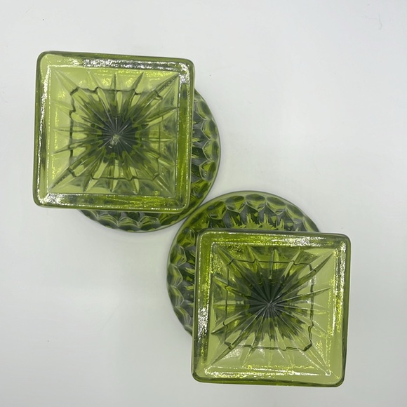 Set of 2 Vintage Green Champagne or Sherbet Goblets,  Mt Vernon by Indiana Glass - Picture 7 of 7
